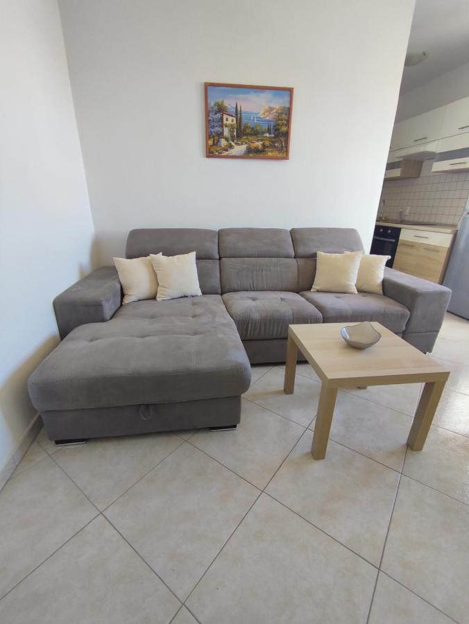 Three Lions Apartment Pula Exterior foto